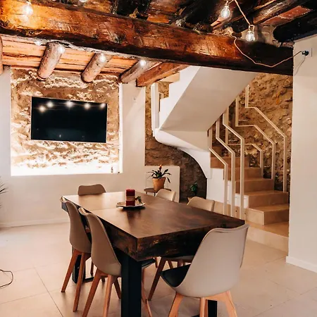 Aparthotel Casa Pelegri