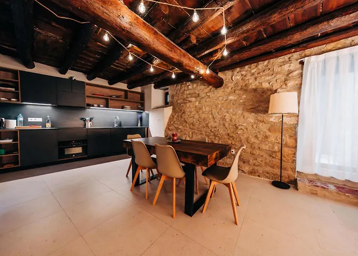 Apart-hotel Casa Pelegrí *